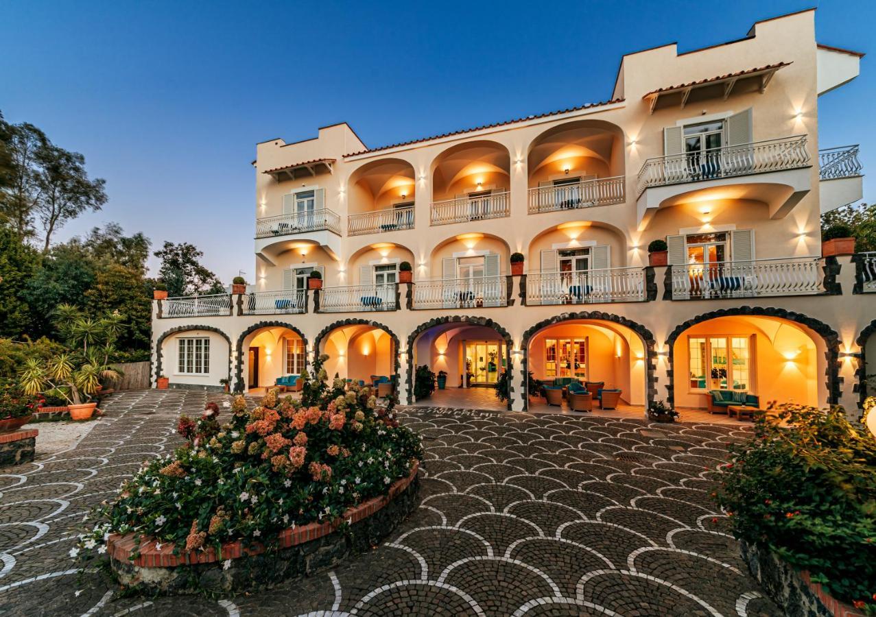 Hotel Regina Palace Terme Иския Екстериор снимка