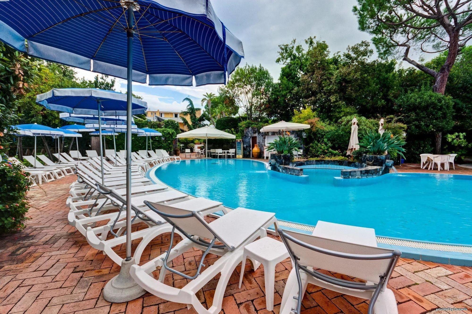 Hotel Regina Palace Terme Иския Екстериор снимка